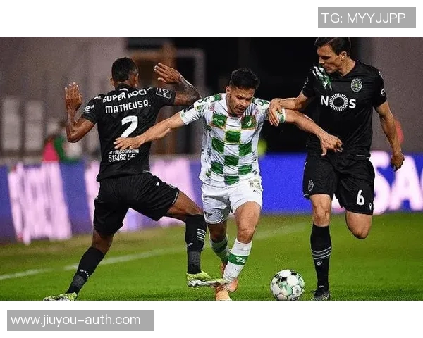 德甲精彩对决巴黎圣日耳曼大胜本菲卡乌龙球引发全场狂欢与转会猜测