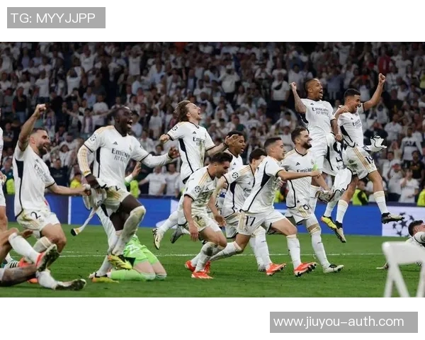 皇马绝杀热刺晋级足总杯四强全场沸腾瞬间回顾与战术解析