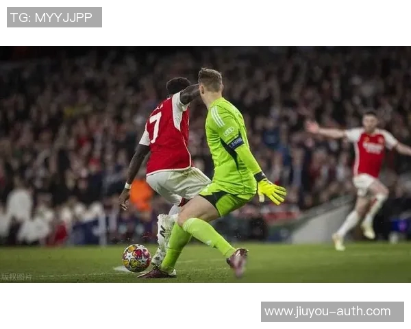 阿森纳战胜拜仁的关键战术分析与全场精彩瞬间回顾