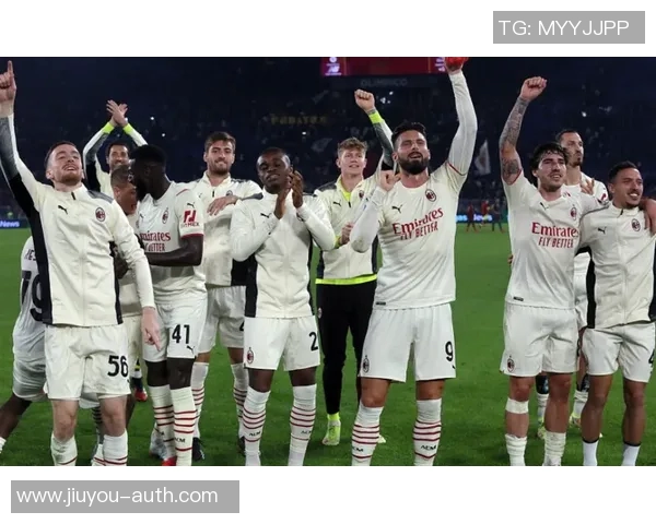 国王杯激战：AC米兰与波尔图鏖战成平局全场沸腾数据解析引人关注